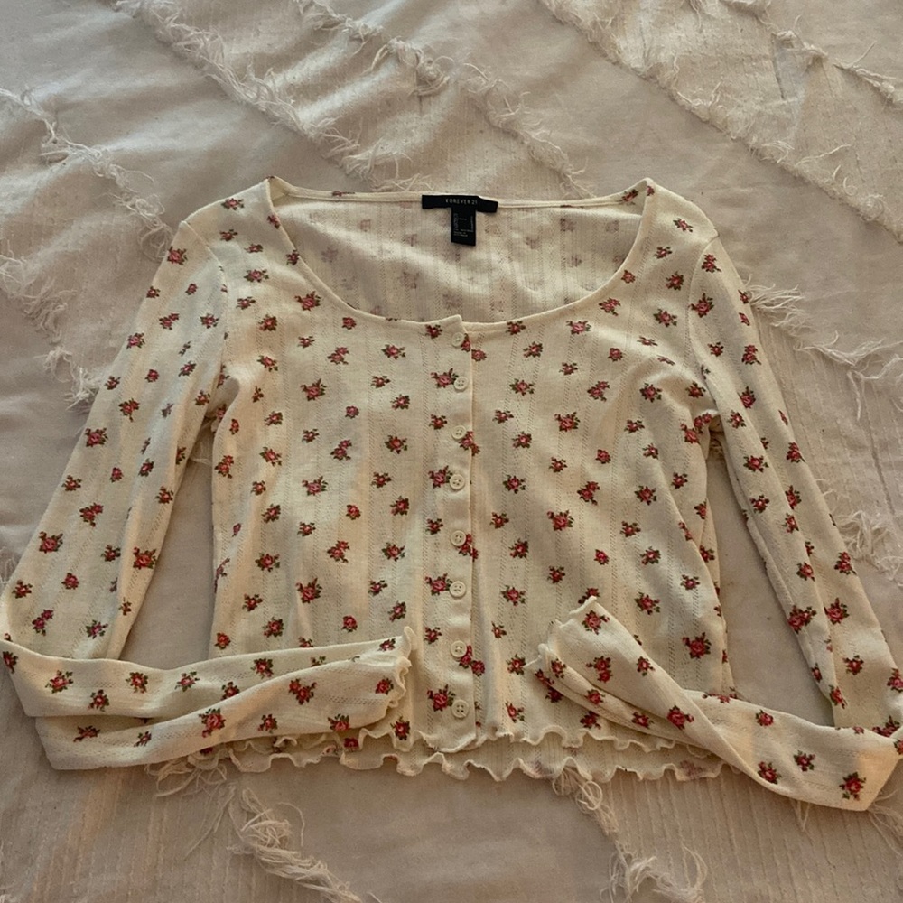 Forever 21 flower long sleeve